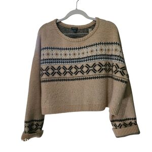 Women's Tan Patterned Sweater Set shorts and long sleeve sweater